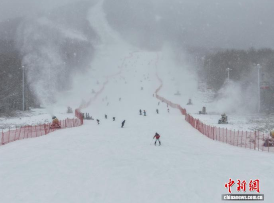 ��ѩ�ۺ�����ѩ�����Y�G���������б�ѩԇ�^(q��)�����ѩ�����D