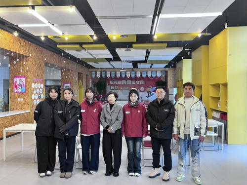 ����P(����)��ꐿ���(��һ)�c���L��(�Ҷ�)����У�ڍ���(sh��)��(x��)����Ӱ����